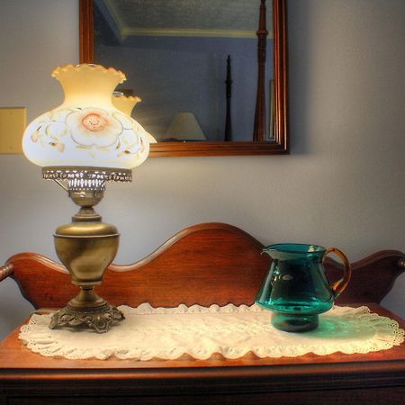 Los Gatos Bed & Breakfast Penn Yan Esterno foto